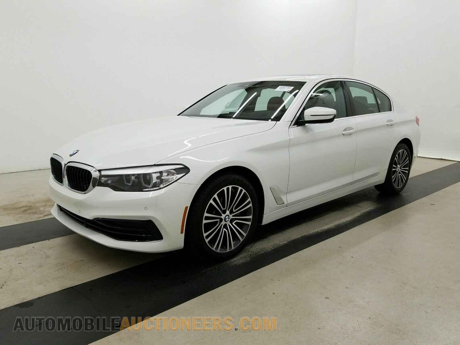 WBAJS1C03LCD86884 BMW 5 Series 2020