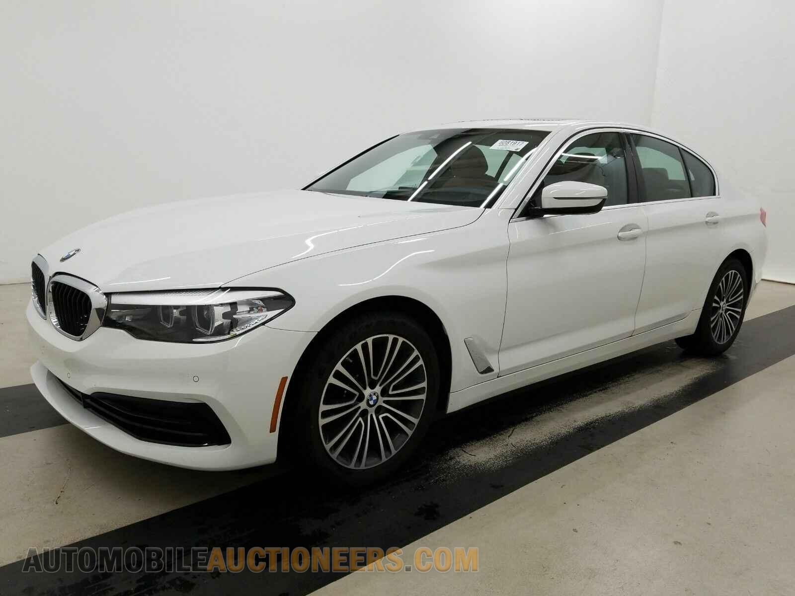 WBAJS1C03LWW73198 BMW 5 Series 2020