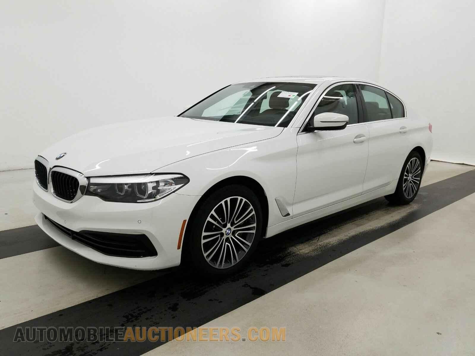 WBAJS1C03LWW73749 BMW 5 Series 2020