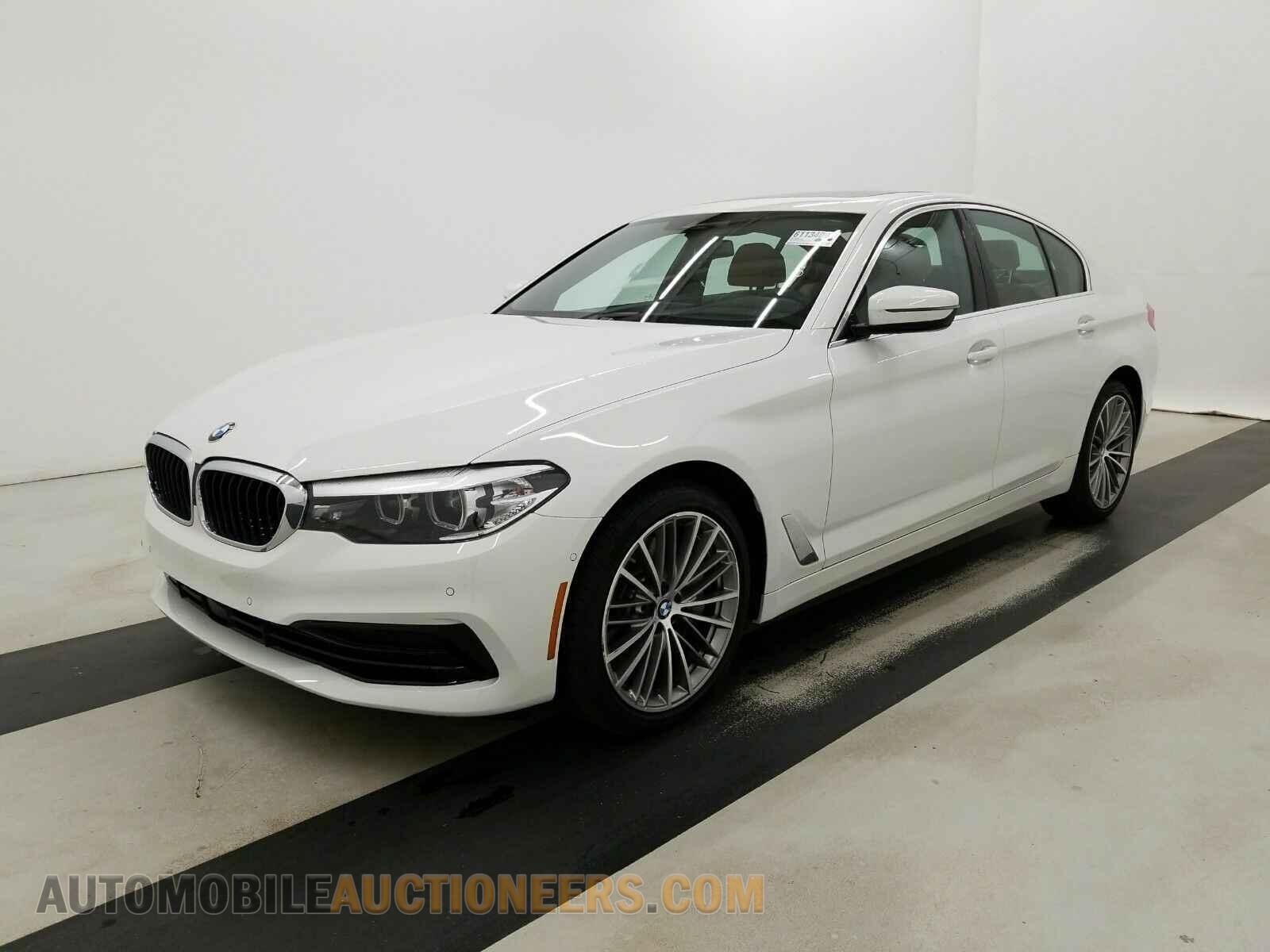 WBAJS1C04LCD20585 BMW 5 Series 2020