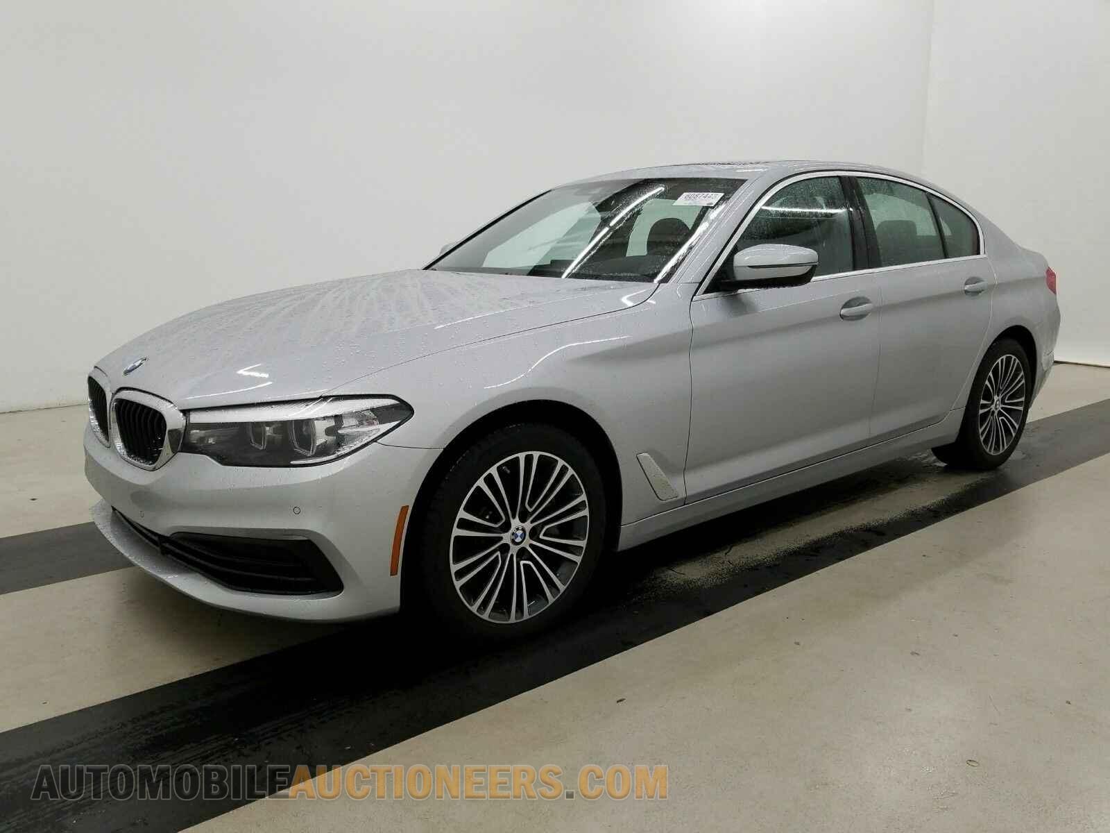 WBAJS1C04LCD84075 BMW 5 Series 2020