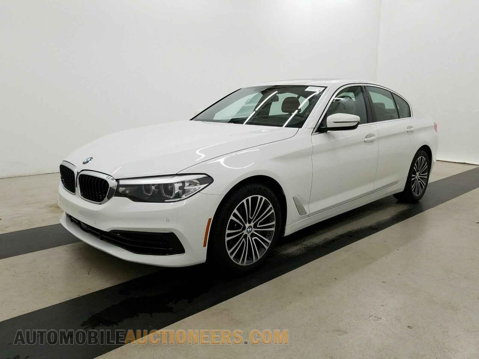 WBAJS1C05LWW73350 BMW 5 Series 2020