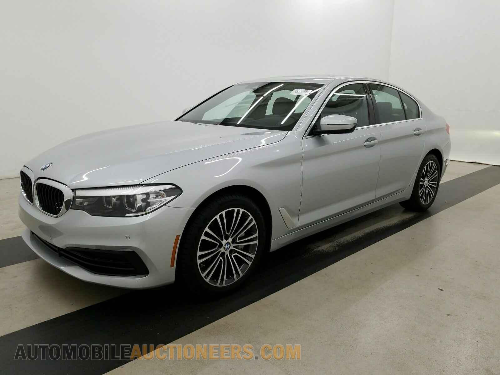 WBAJS1C07LWW73768 BMW 5 Series 2020