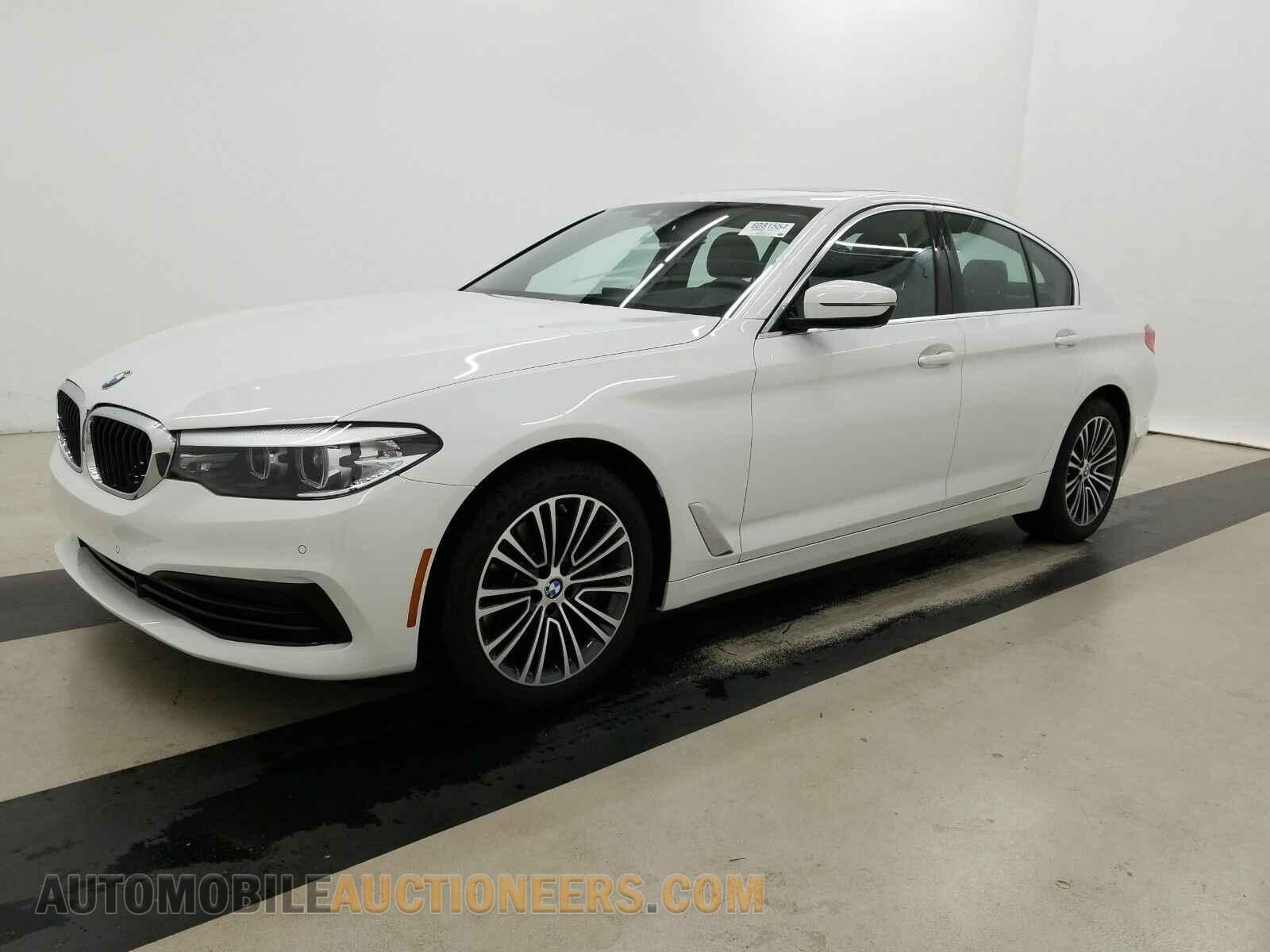 WBAJS1C08LCD87061 BMW 5 Series 2020