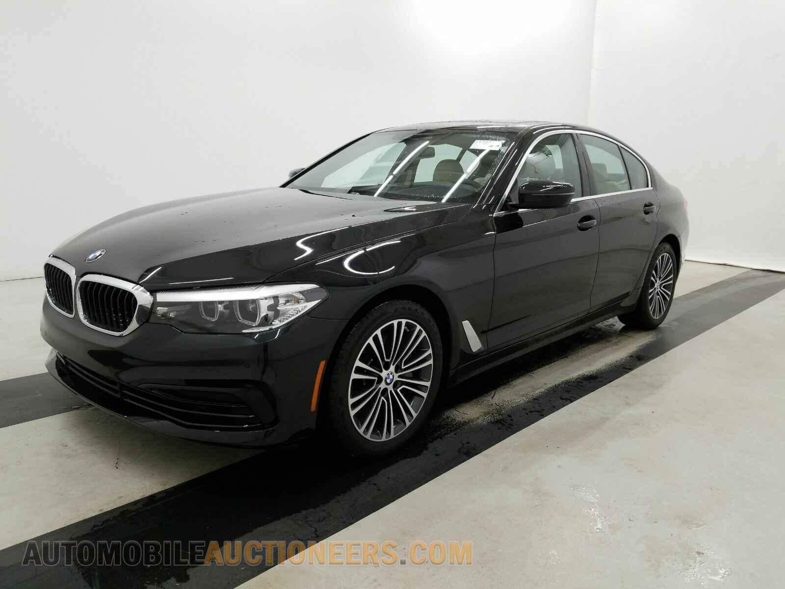 WBAJS1C08LWW73469 BMW 5 Series 2020