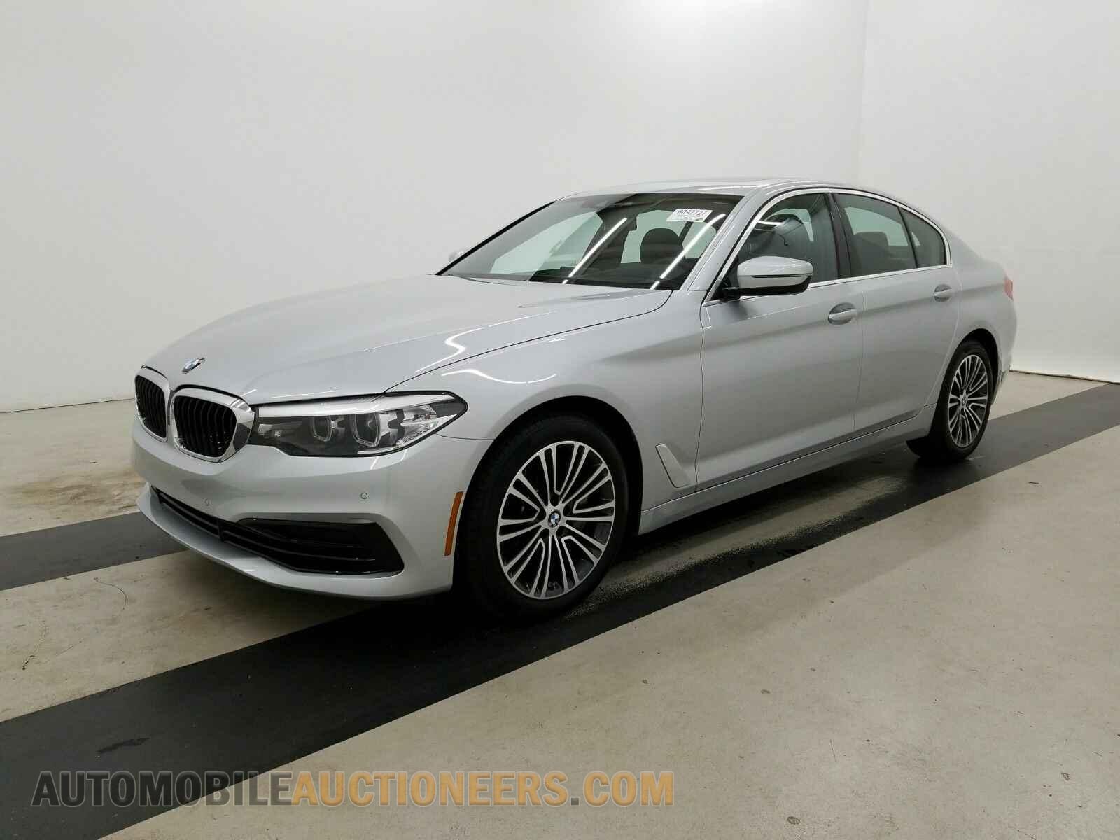 WBAJS1C08LWW73519 BMW 5 Series 2020