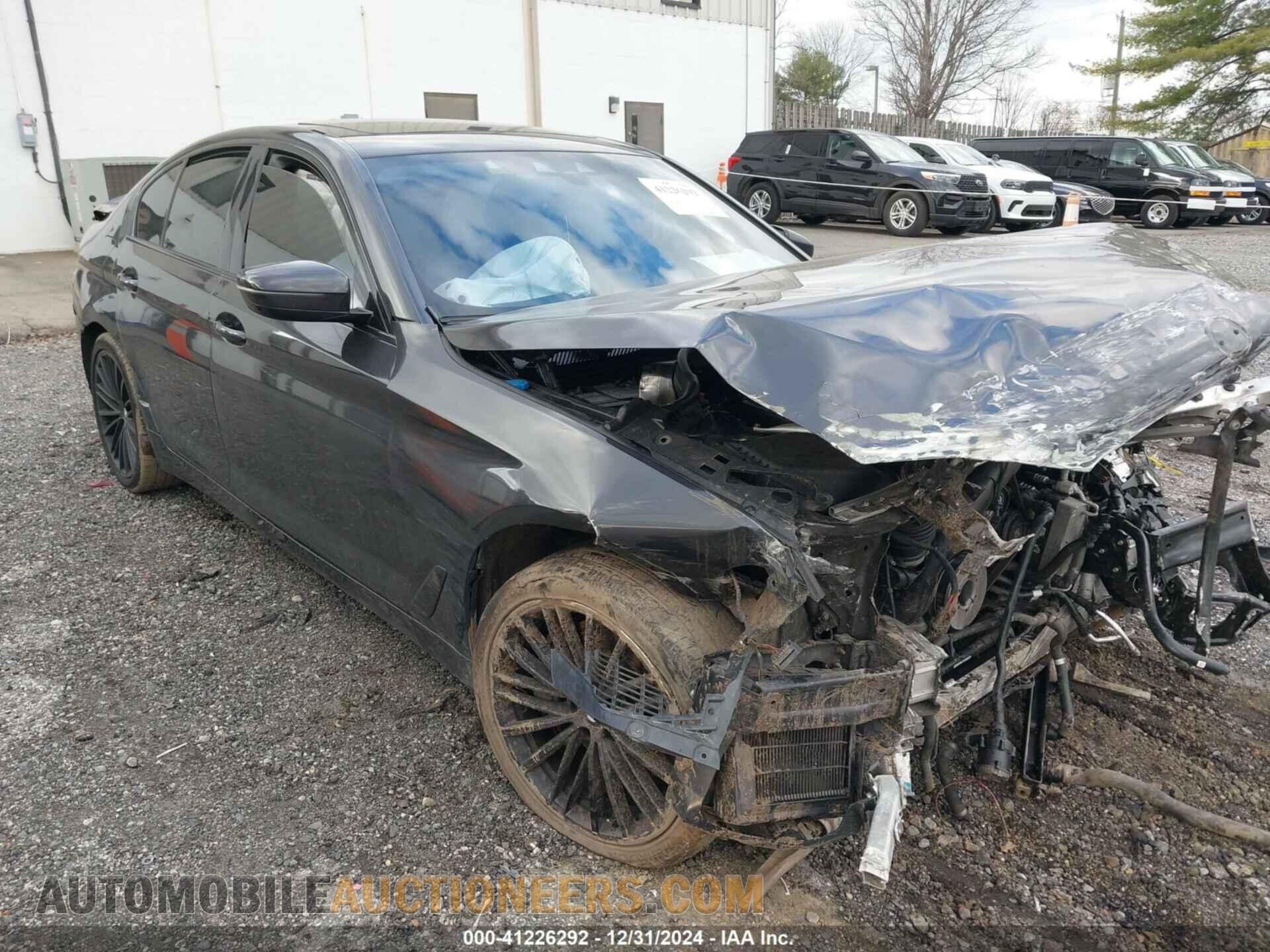 WBAJS3C05LCE19539 BMW 540I 2020