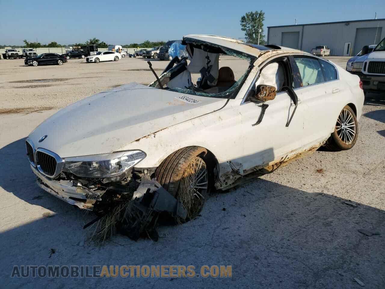 WBAJS3C05LCE53979 BMW 5 SERIES 2020