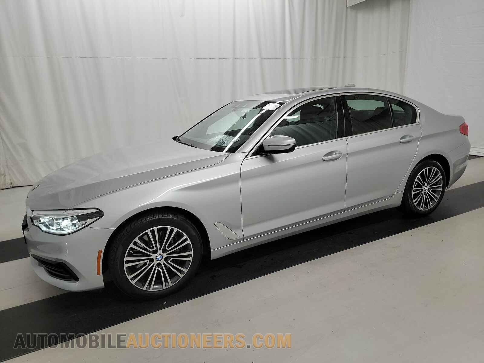 WBAJS3C06LCE44742 BMW 5 Series 2020