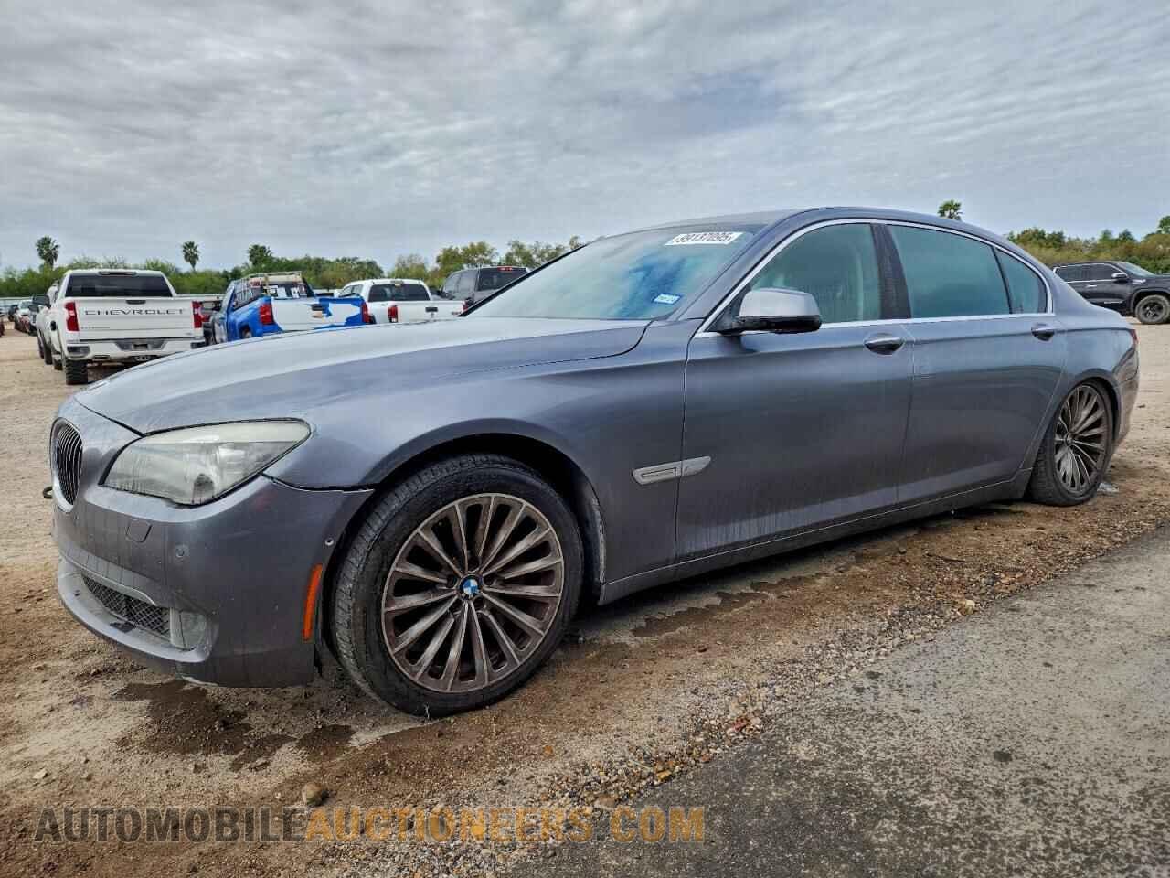 WBAKB4C51CC576598 BMW 7 SERIES 2012