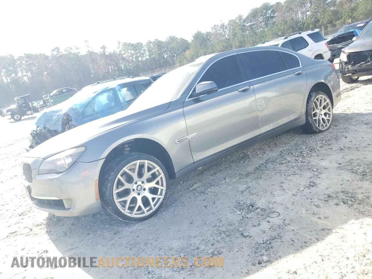 WBAKB4C52BC575281 BMW 7 SERIES 2011