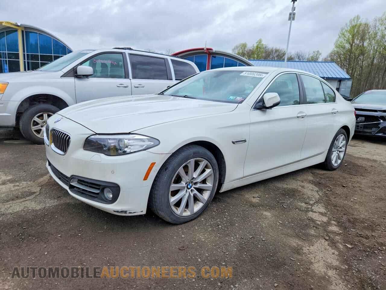 WBAKP9C58FD693737 BMW 5 SERIES 2015