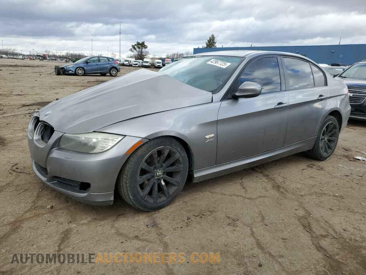 WBAPK7C56BA817833 BMW 3 SERIES 2011