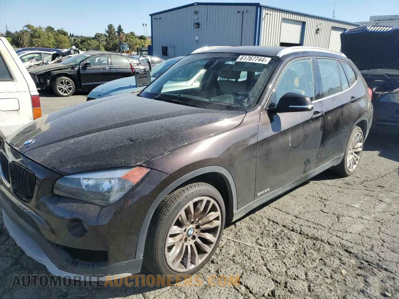 WBAVM1C52FV315446 BMW X1 2015