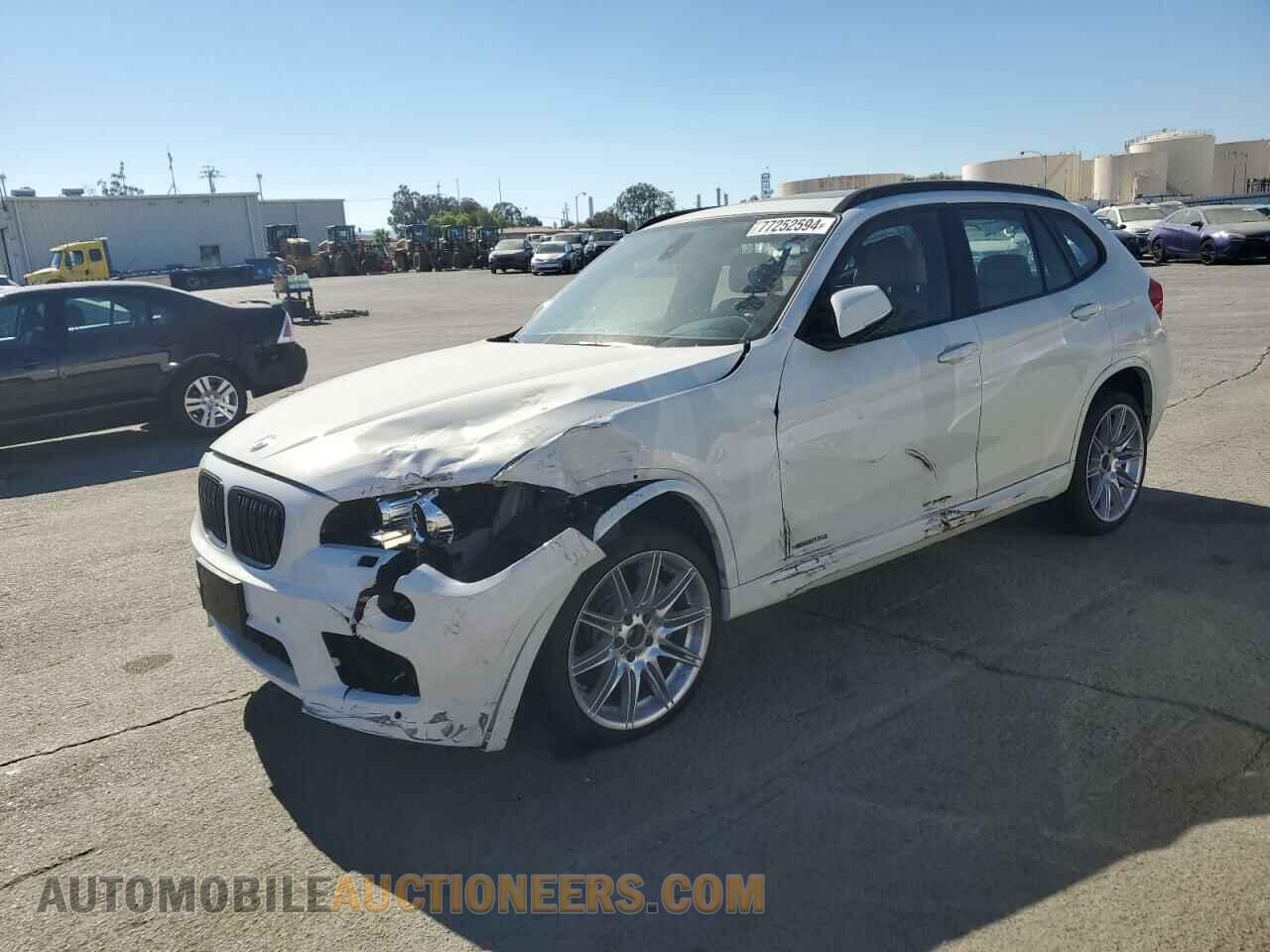 WBAVM5C56FVV94777 BMW X1 2015
