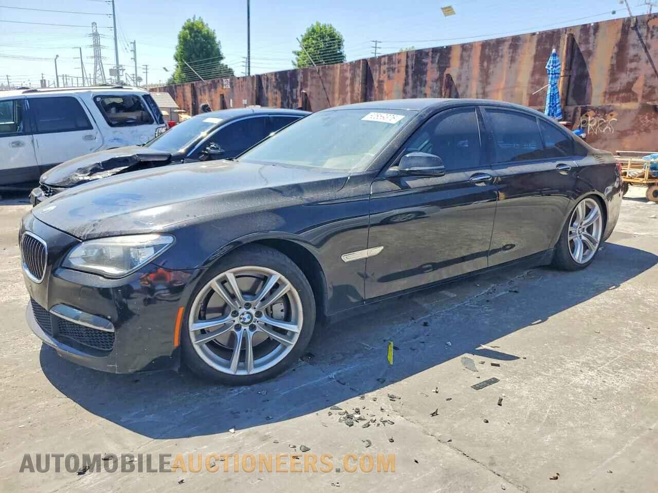 WBAYA8C59DC996616 BMW 7 SERIES 2013