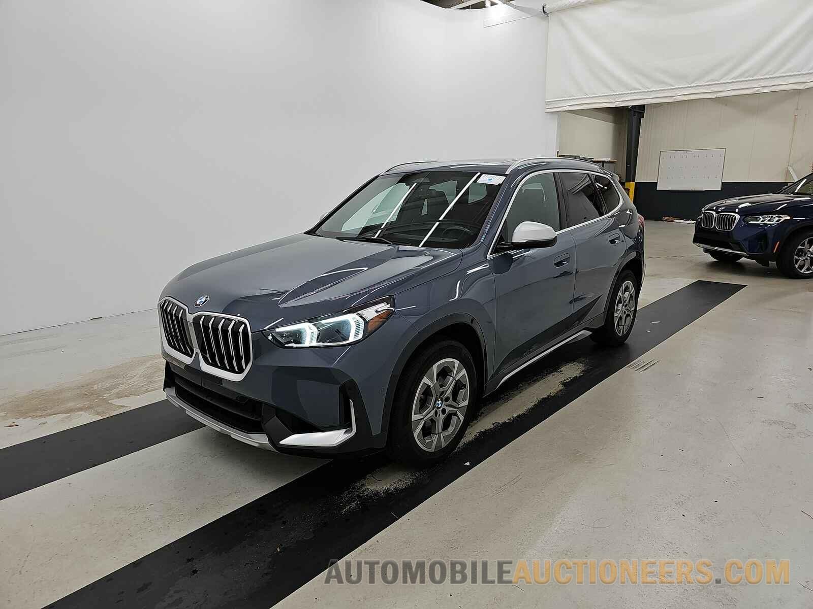 WBX73EF08P5W27698 BMW X1 2023