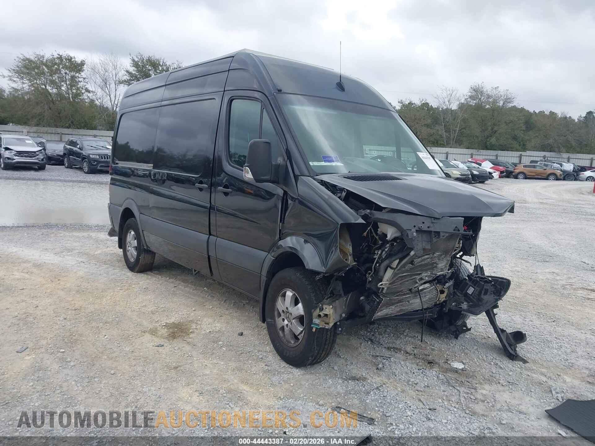 WD3PE7CD3HP520388 MERCEDES-BENZ SPRINTER 2500 2017