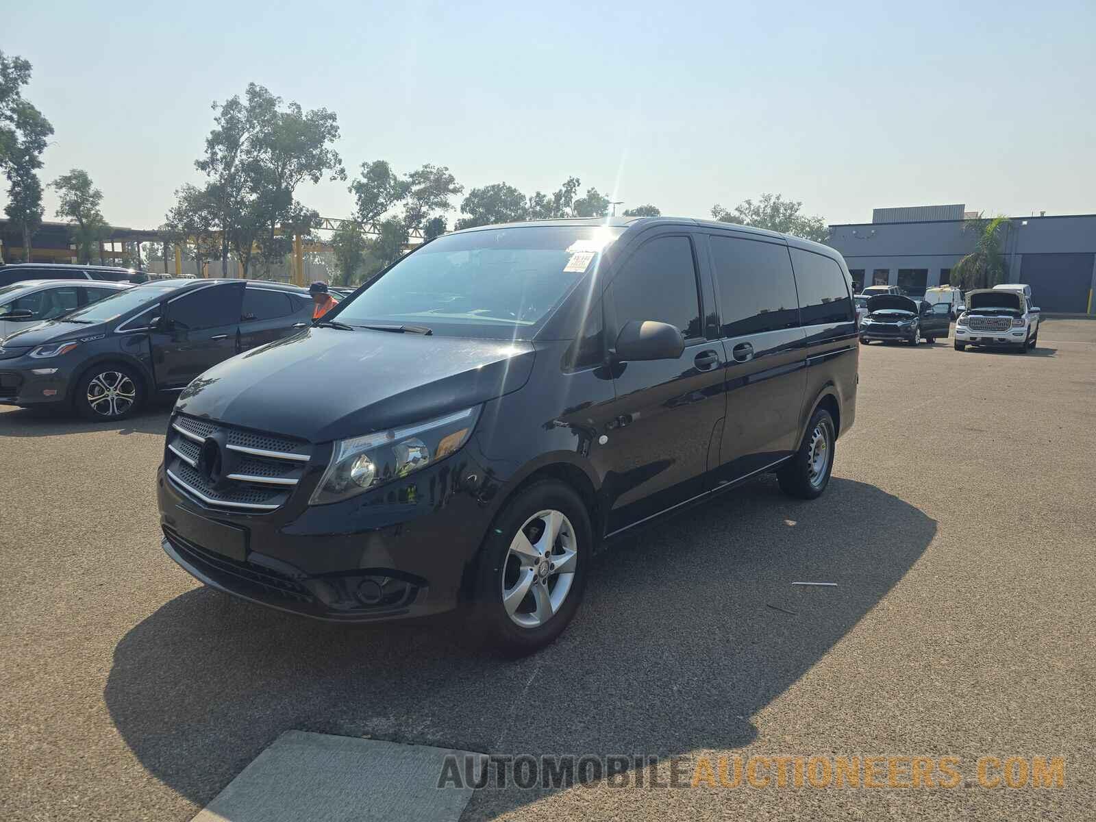 WD4PG2EE5J3397740 Mercedes-Benz Metris Passenger Van 2018