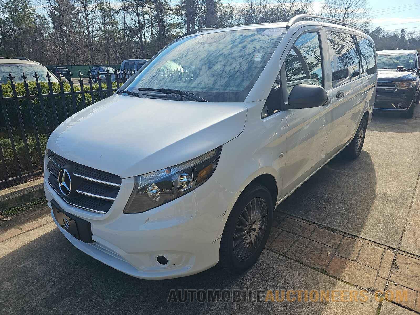WD4PG2EE6J3483221 Mercedes-Benz Metris Passenger Van 2018