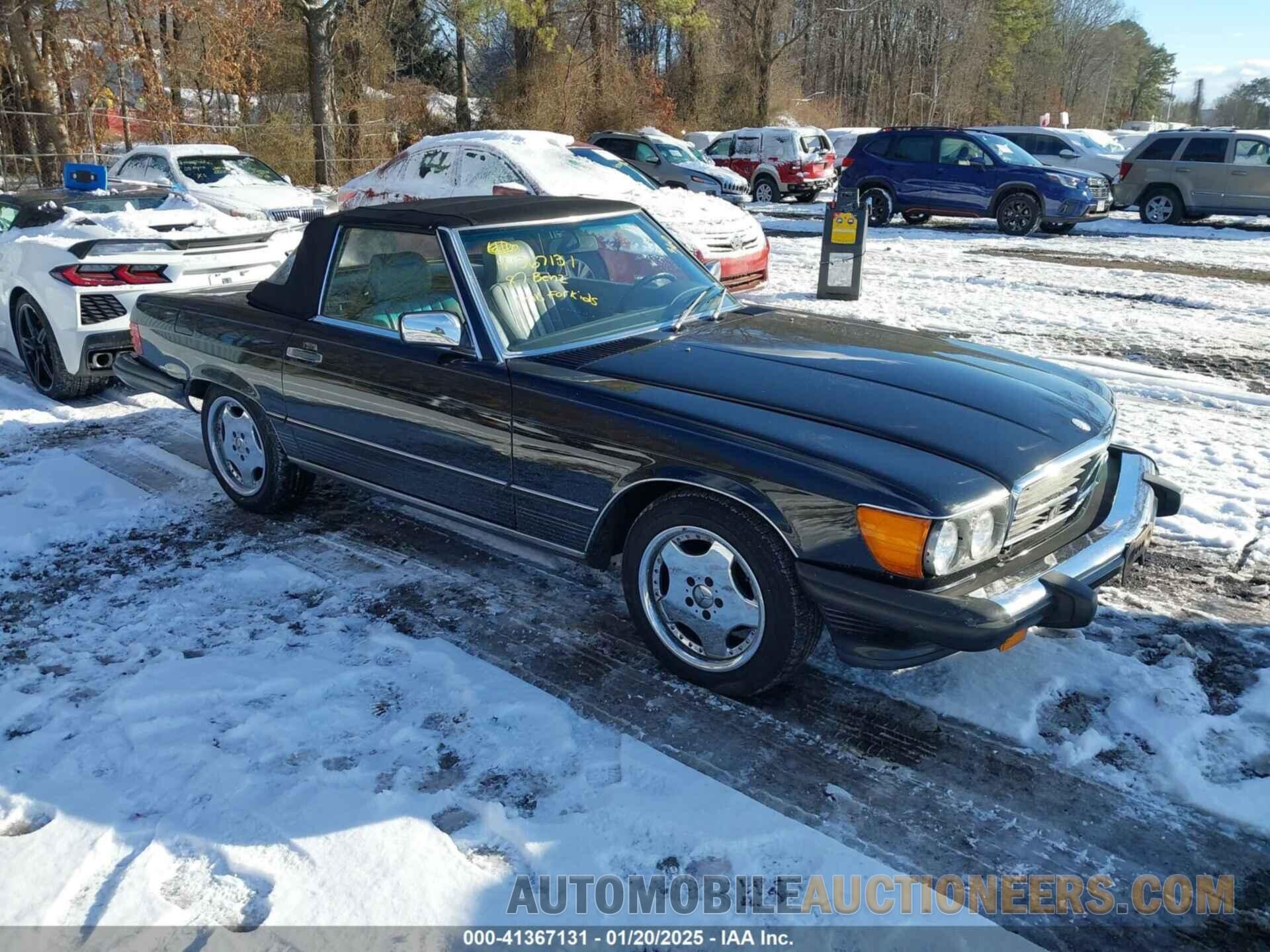 WDBBA48D9HA056155 MERCEDES-BENZ 560 1987