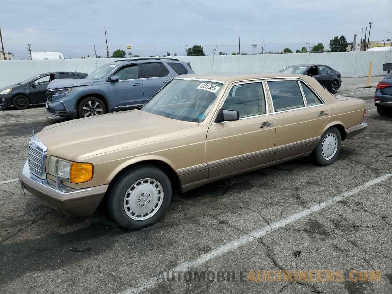 WDBCA39D9HA298375 MERCEDES-BENZ 560-CLASS 1987