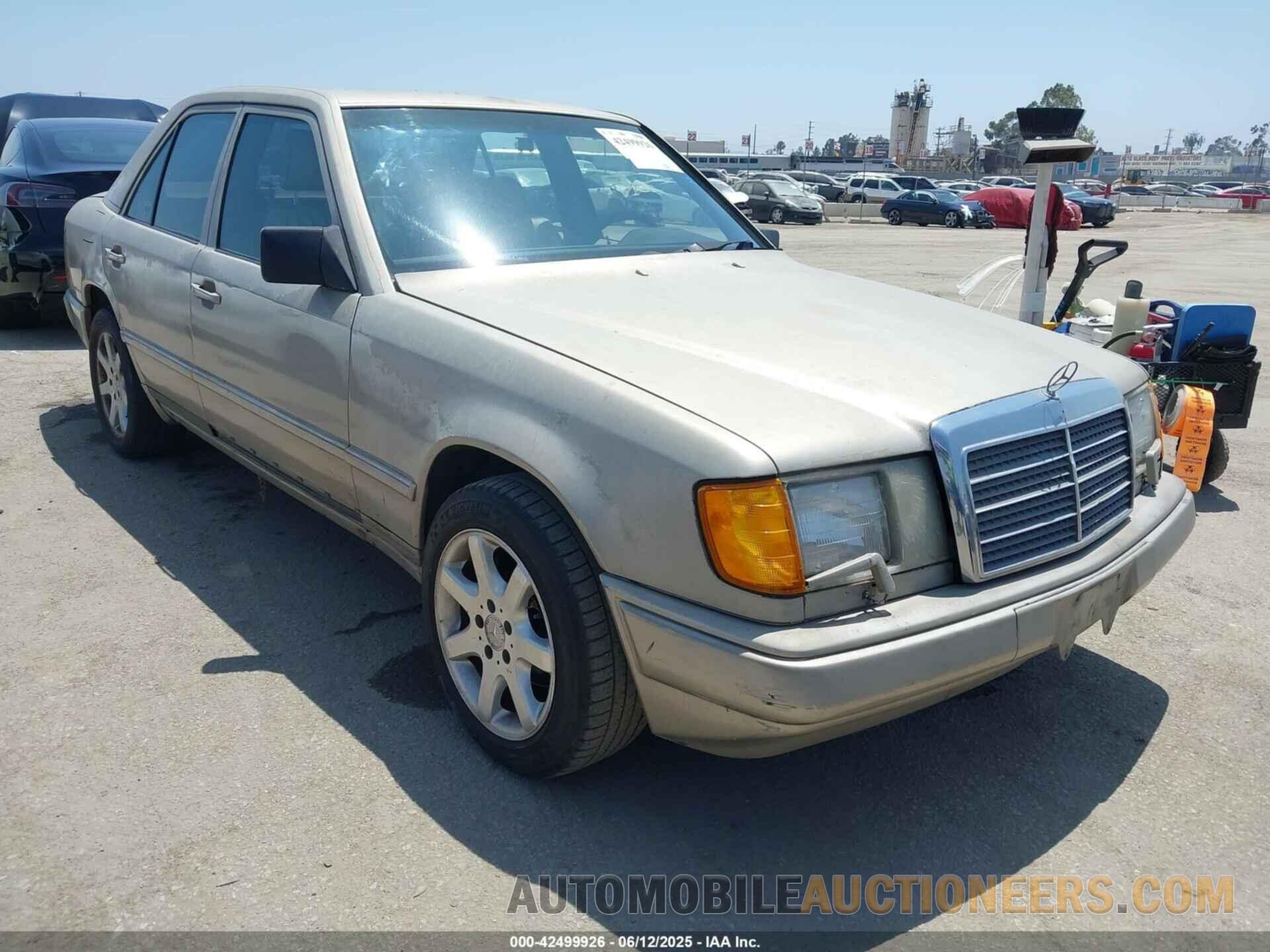 WDBEA30D4HA488459 MERCEDES-BENZ 300 1987