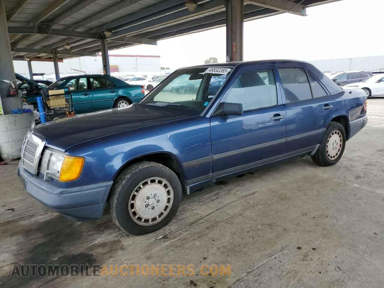 WDBEB33D3HA355359 MERCEDES-BENZ 300-CLASS 1987