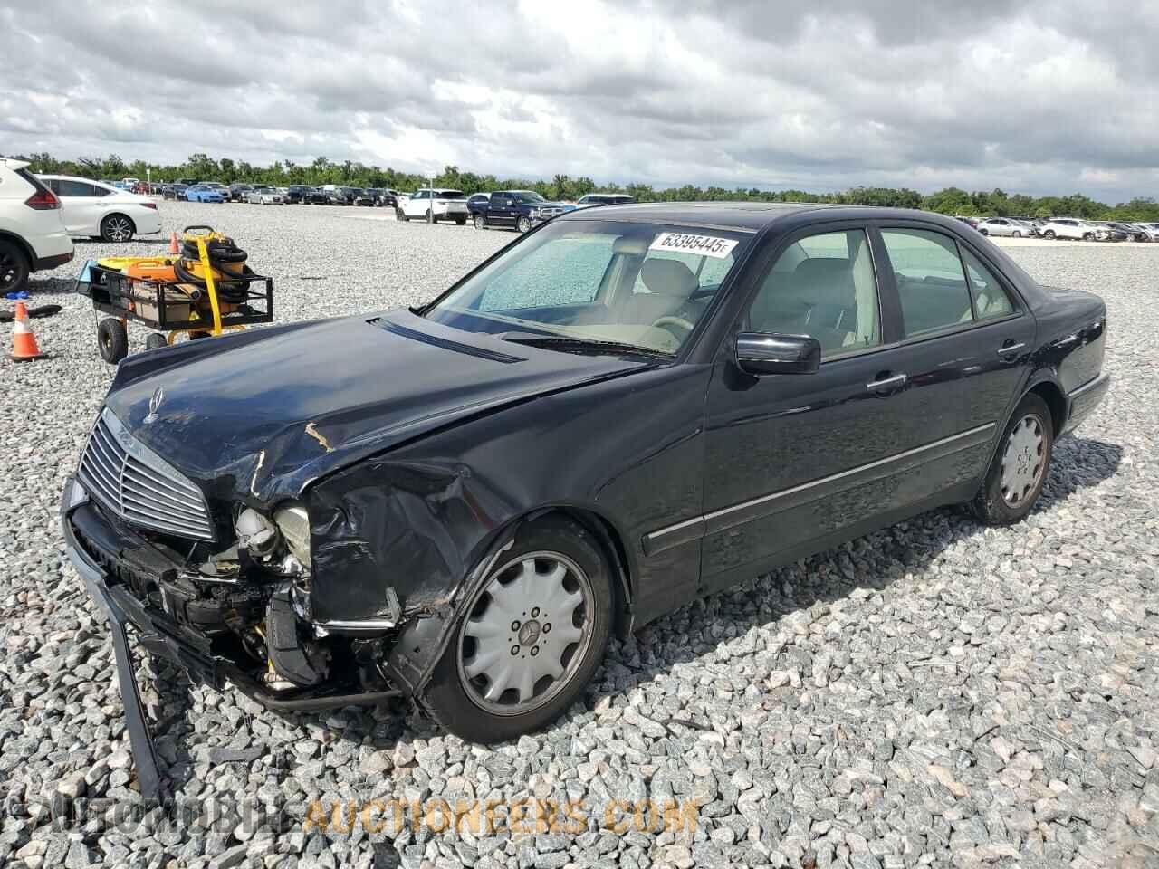 WDBJF65H0XA856437 MERCEDES-BENZ E-CLASS 1999