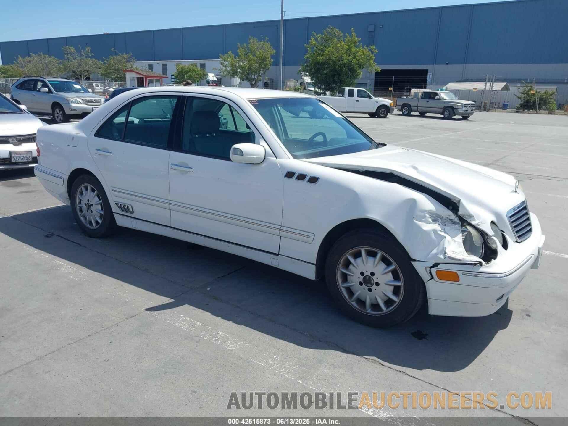 WDBJF65J11B368716 MERCEDES-BENZ E 320 2001