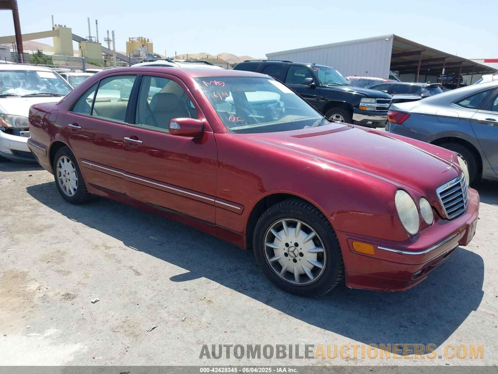 WDBJF65J31B357006 MERCEDES-BENZ E 320 2001