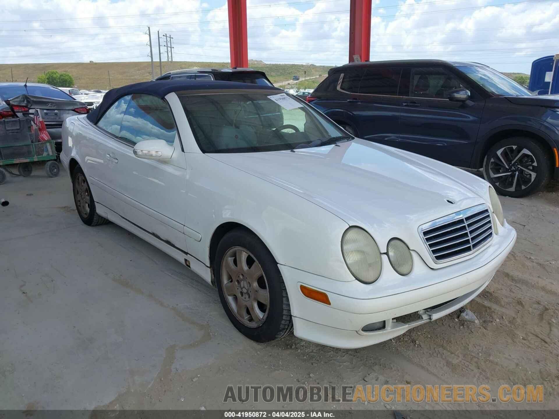 WDBLK65G72T110575 MERCEDES-BENZ CLK 2002