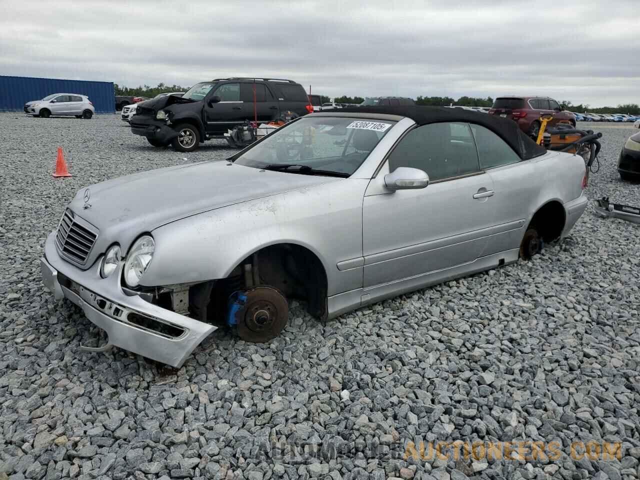 WDBLK65GX1T066229 MERCEDES-BENZ CLK-CLASS 2001