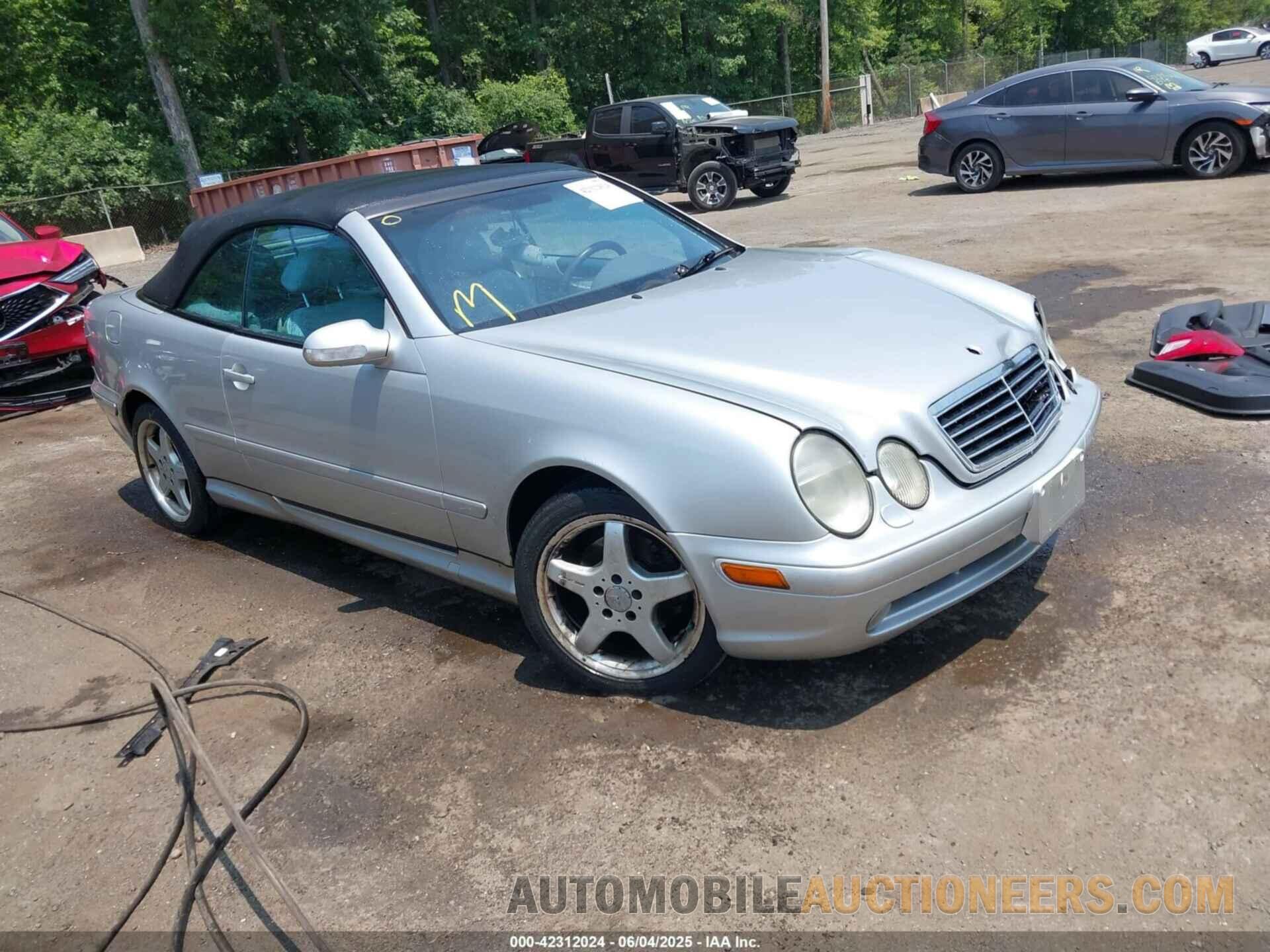 WDBLK70G52T112287 MERCEDES-BENZ CLK 430 2002