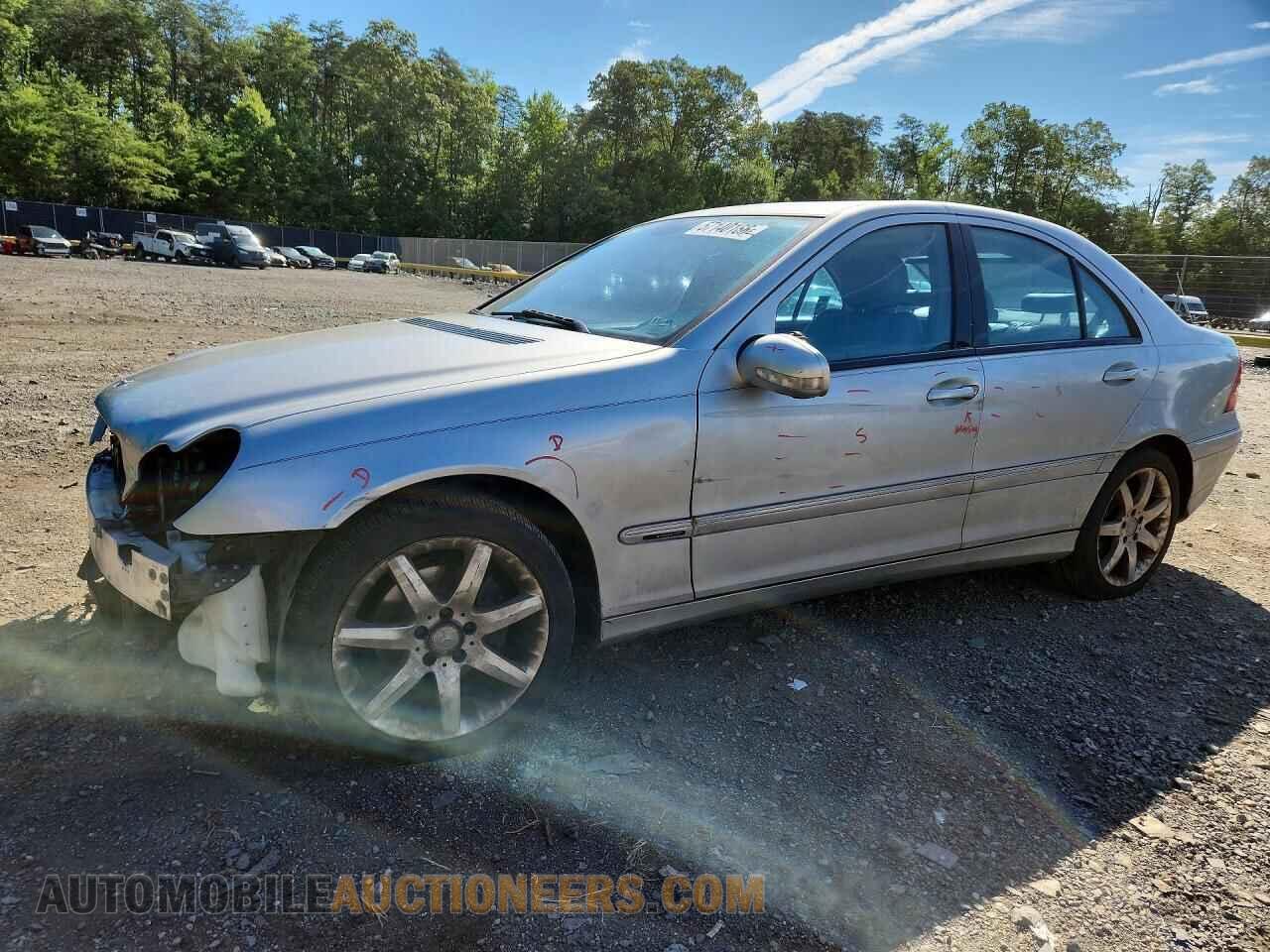 WDBRF40J04F459682 MERCEDES-BENZ C-CLASS 2004