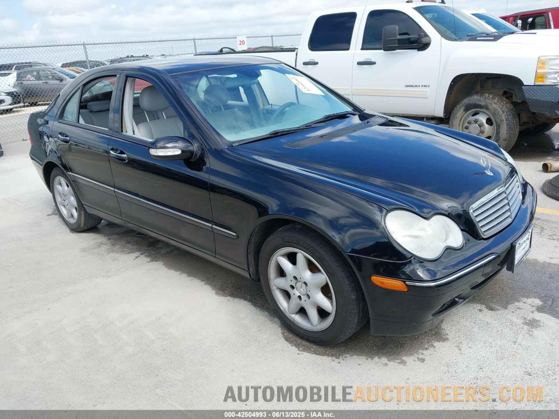WDBRF61J54A573216 MERCEDES-BENZ C 240 2004