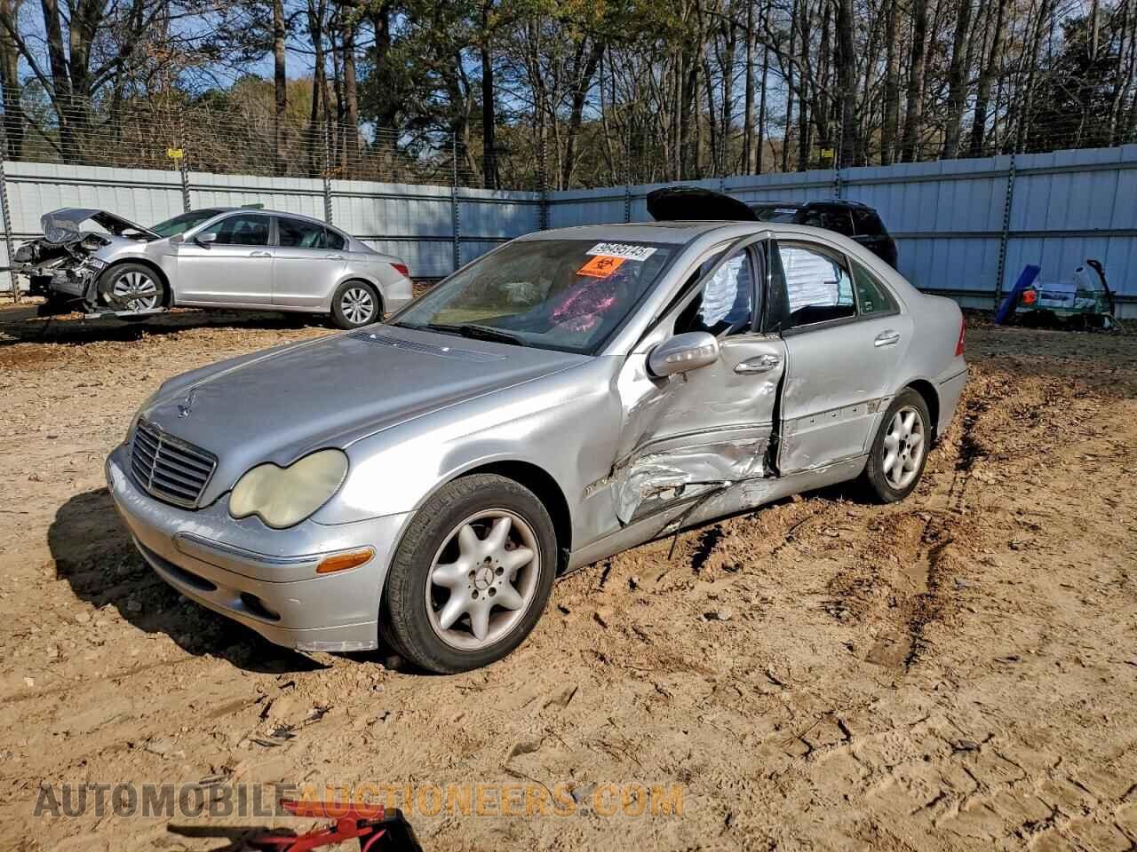 WDBRF64J04F489075 MERCEDES-BENZ C-CLASS 2004