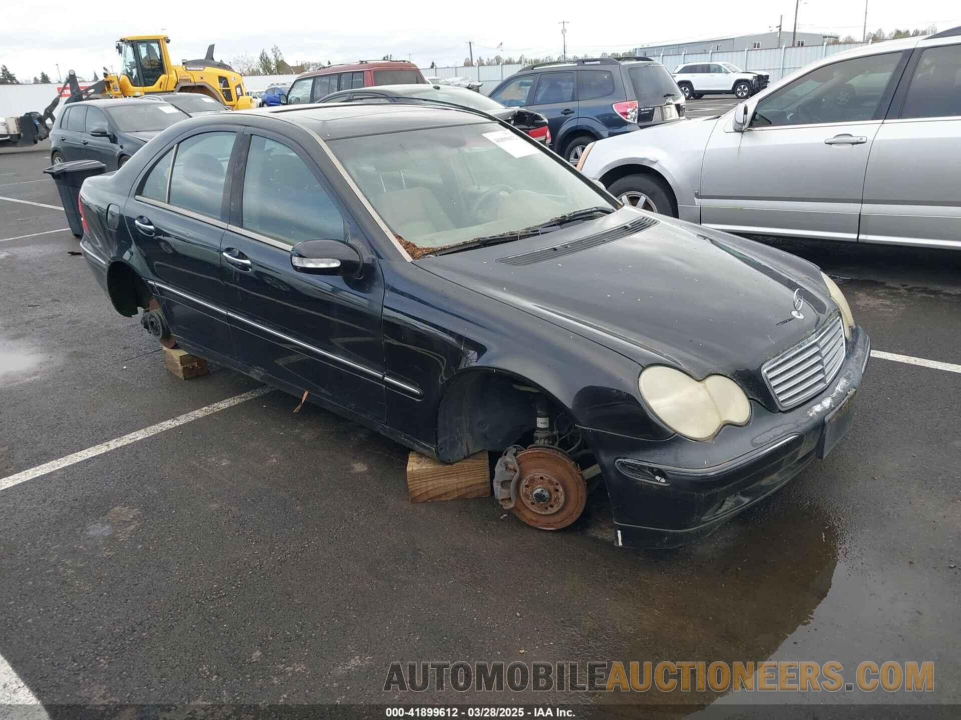 WDBRF64J44F469766 MERCEDES-BENZ C 320 2004