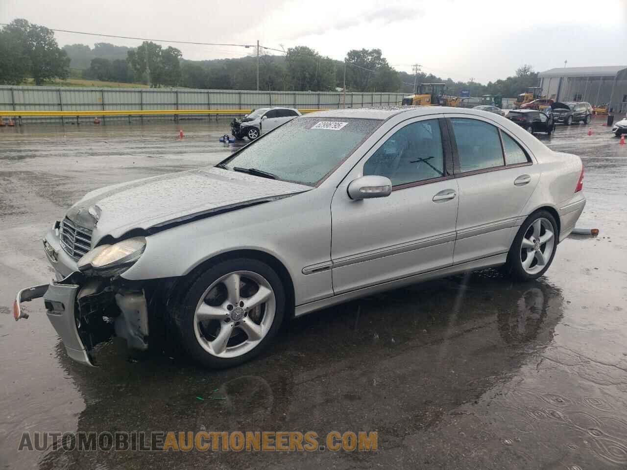 WDBRF64J64F511595 MERCEDES-BENZ C-CLASS 2004