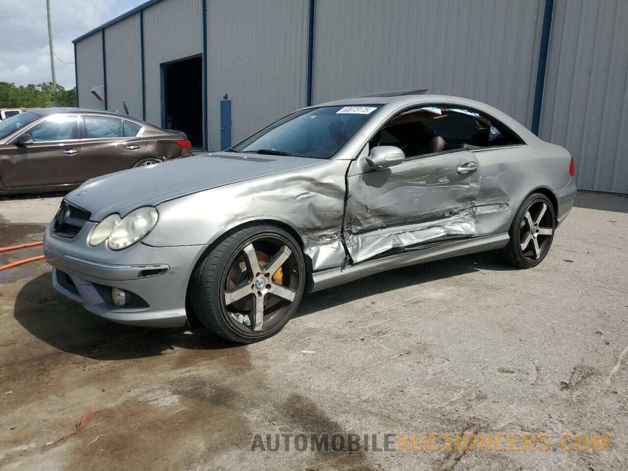 WDBTJ56HX9F267207 MERCEDES-BENZ CLK-CLASS 2009