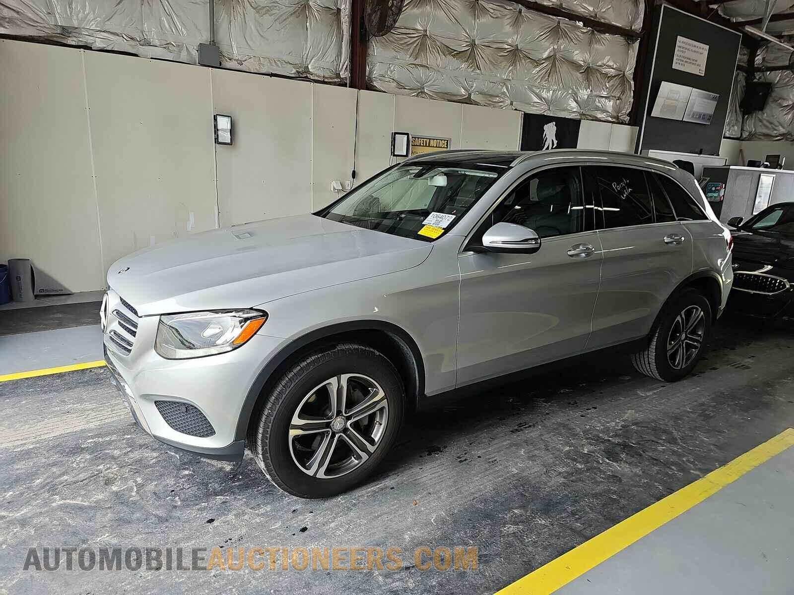 WDC0G4KB3GF075228 Mercedes-Benz GLC 2016