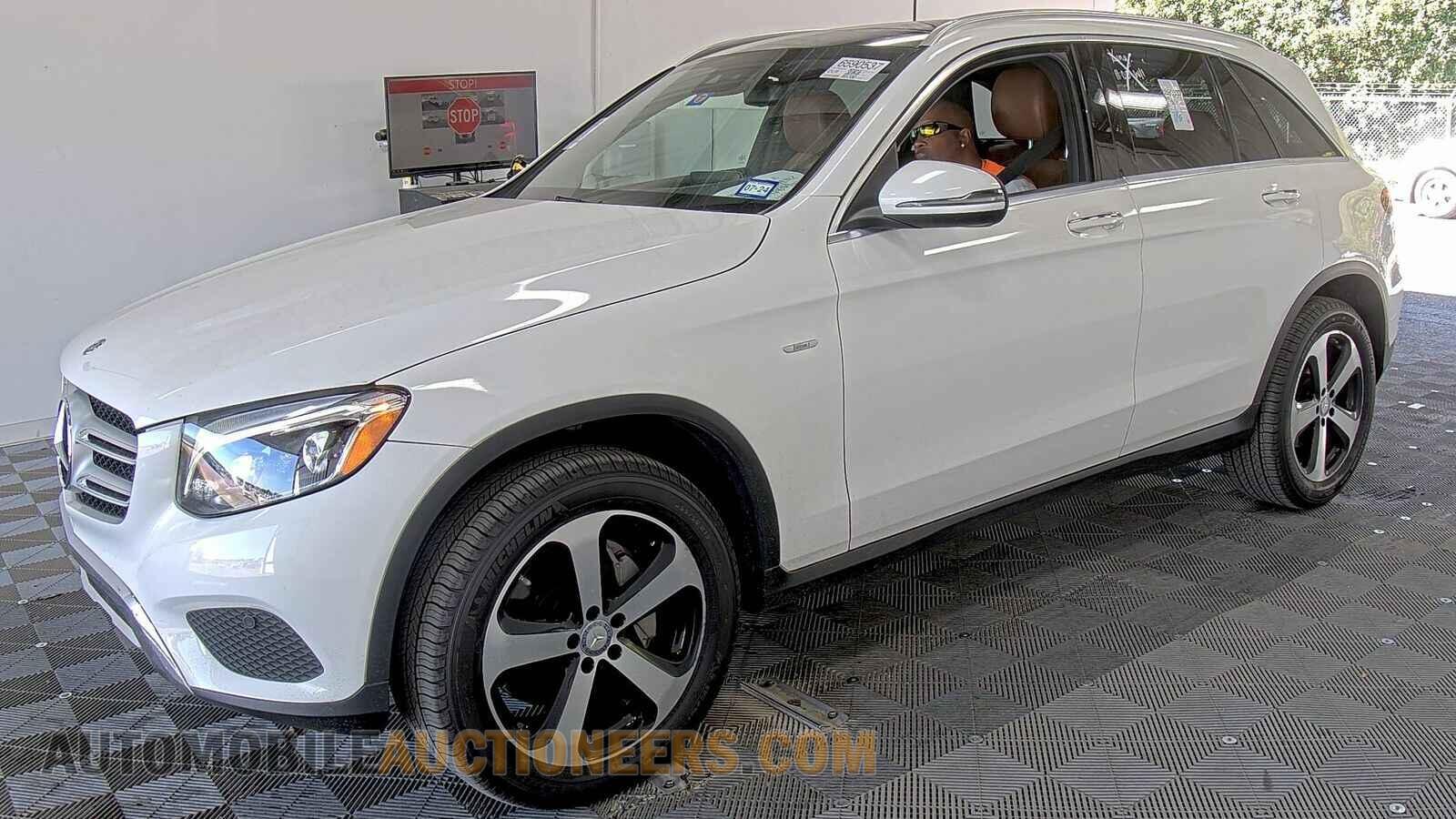 WDC0G4KBXGF054294 Mercedes-Benz GLC 2016