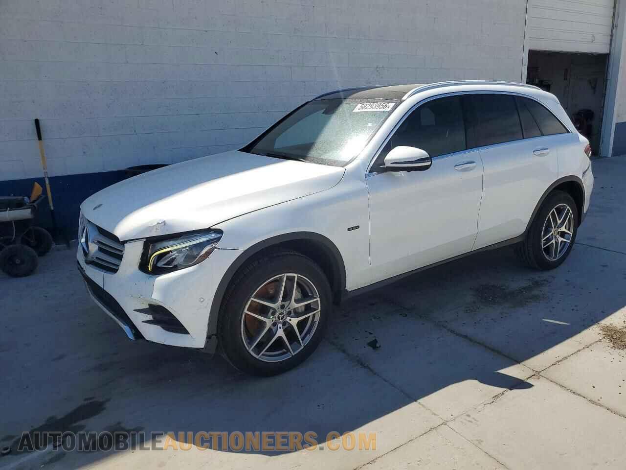 WDC0G5EB9KF596366 MERCEDES-BENZ GLC-CLASS 2019
