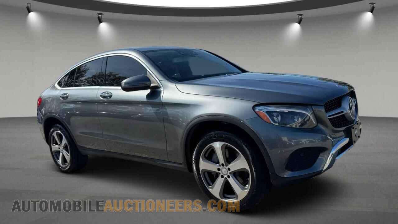 WDC0J4KB9HF201675 MERCEDES-BENZ GLC-CLASS 2017