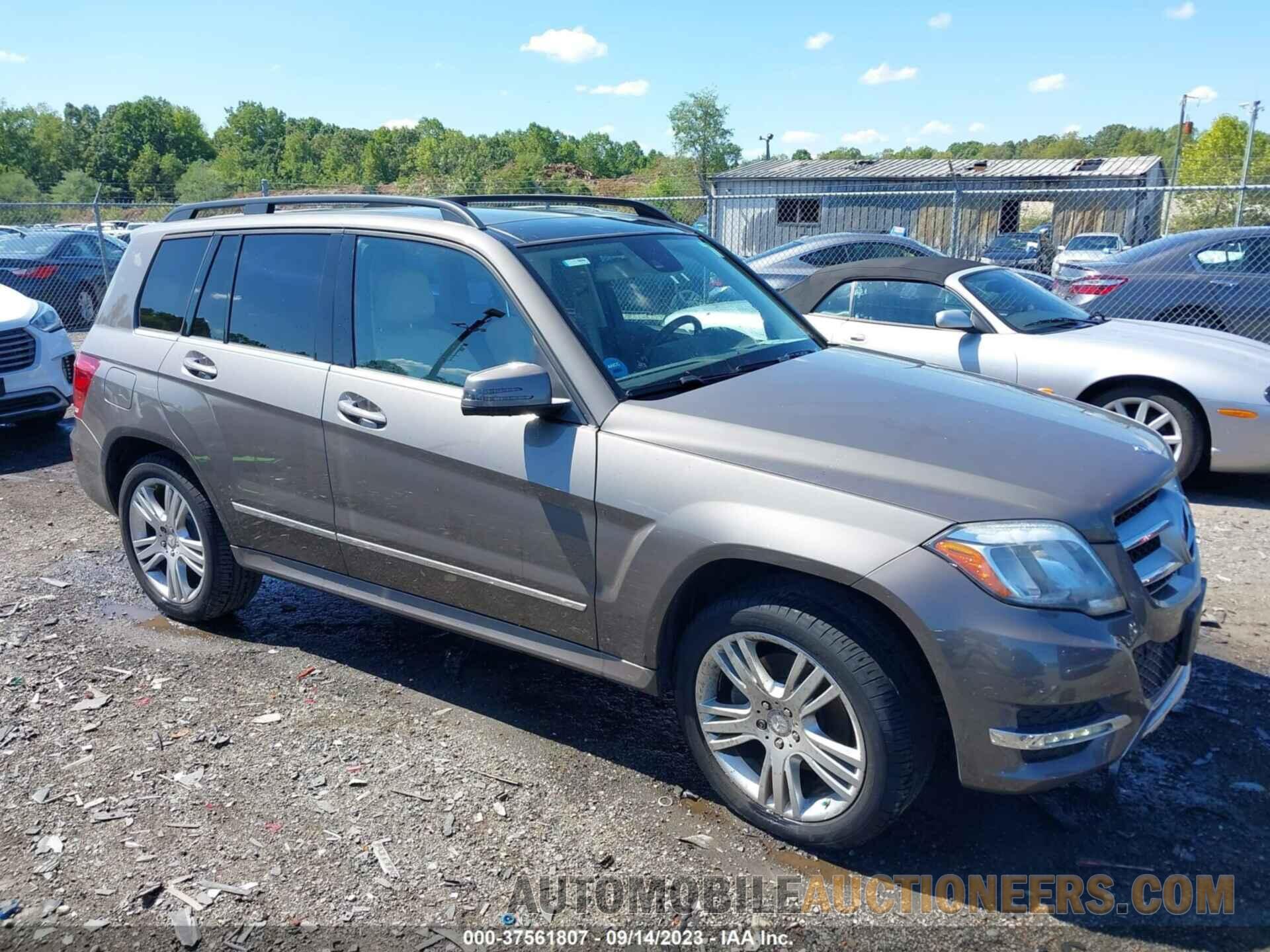 WDCGG5HB6FG427464 MERCEDES-BENZ GLK-CLASS 2015