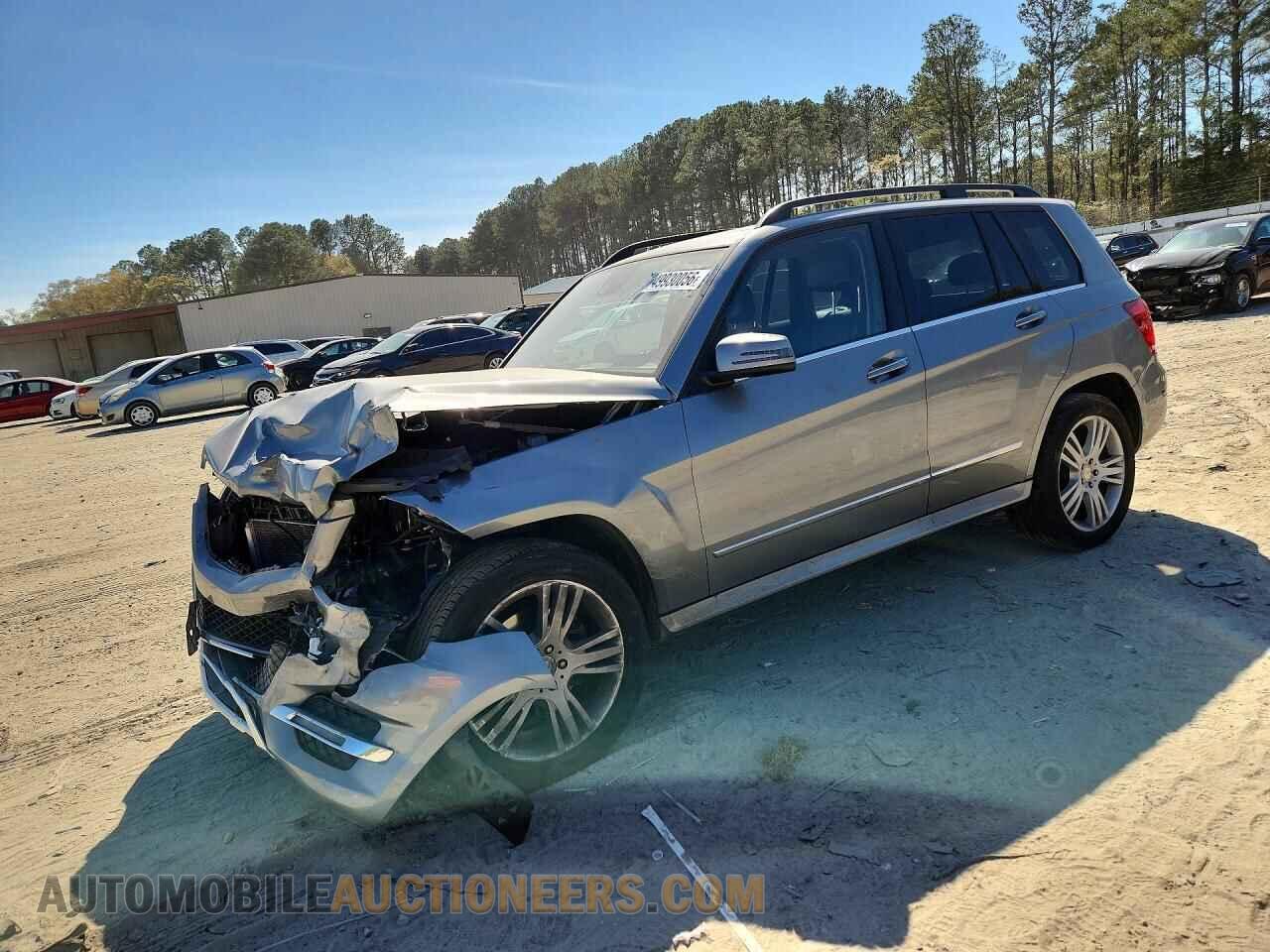 WDCGG8JB2FG365573 MERCEDES-BENZ GLK-CLASS 2015