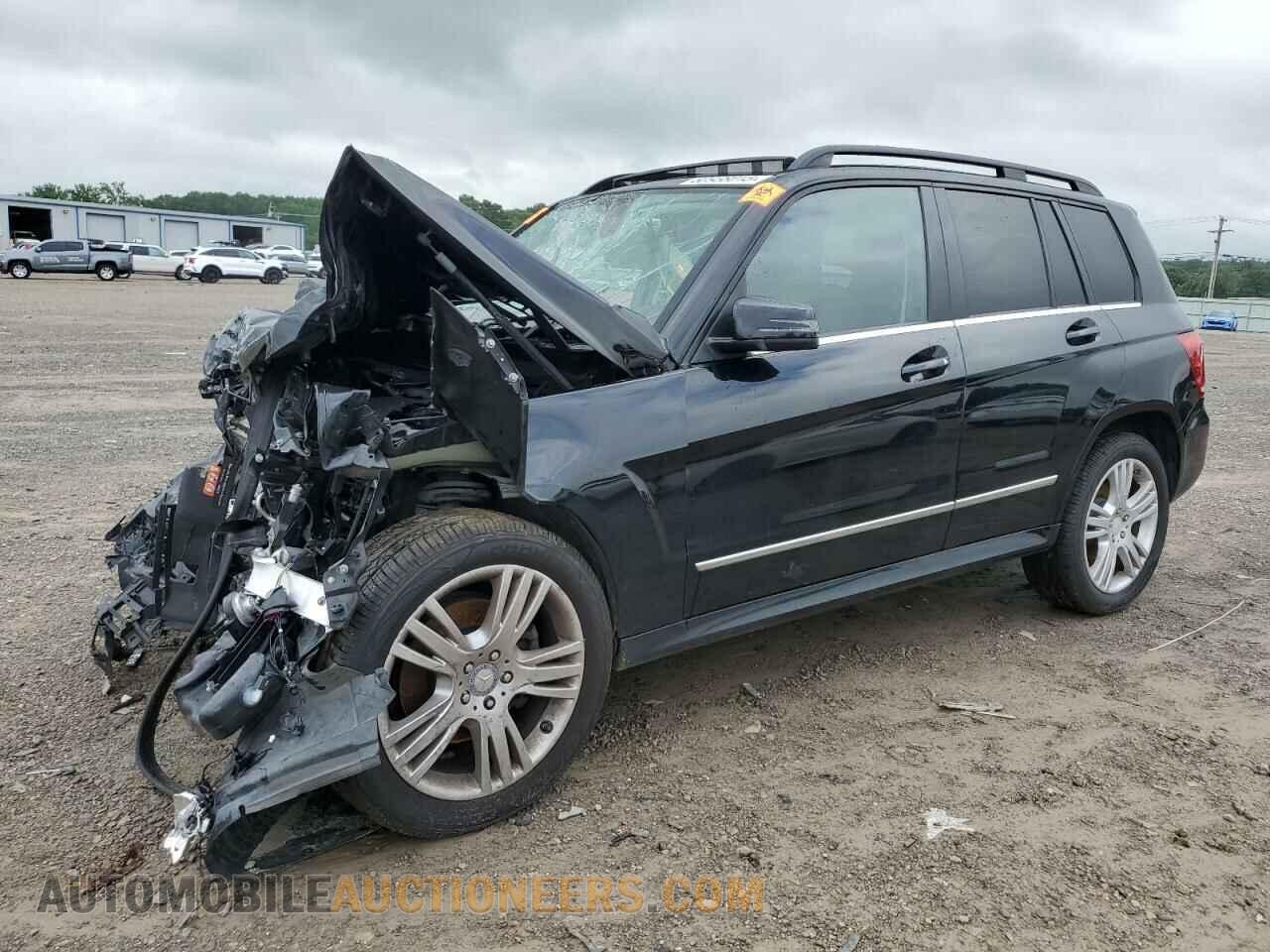 WDCGG8JB5FG353031 MERCEDES-BENZ GLK-CLASS 2015