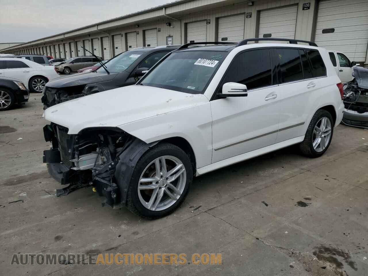 WDCGG8JB9DF975134 MERCEDES-BENZ GLK-CLASS 2013