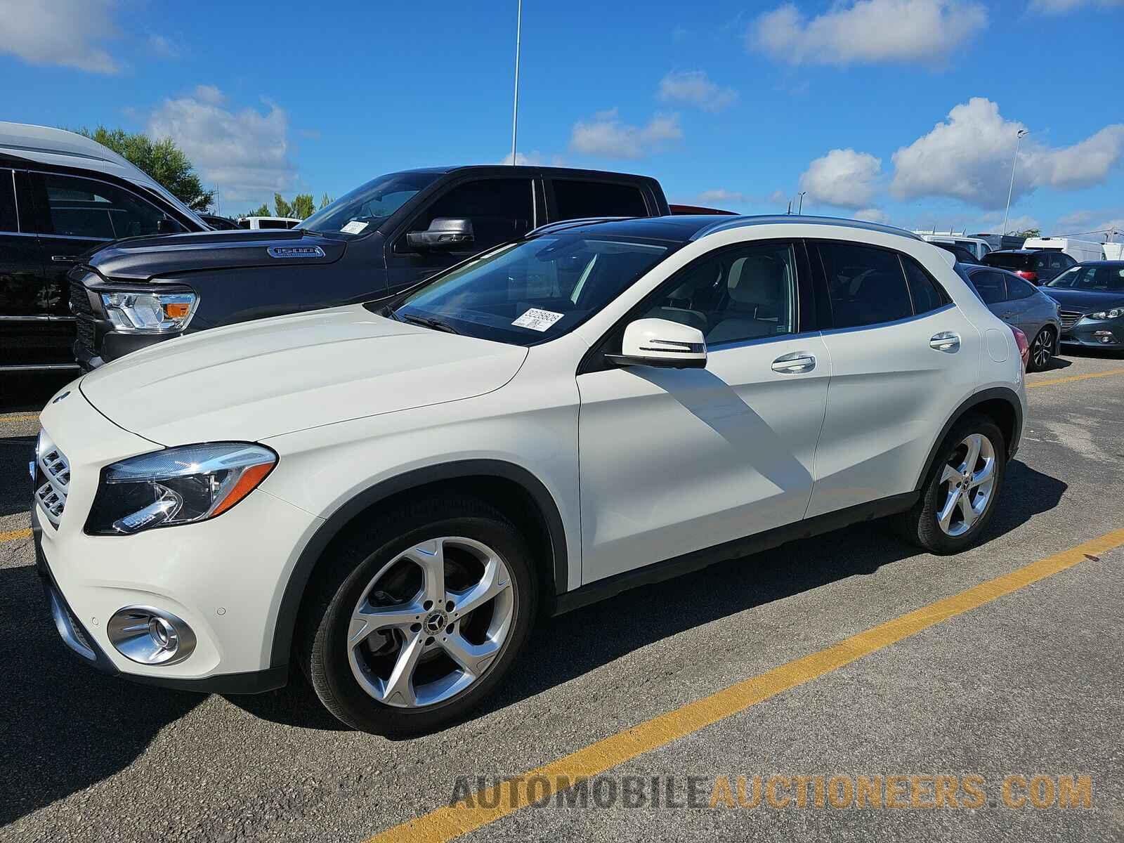 WDCTG4EB1JJ438221 Mercedes-Benz GLA 2018