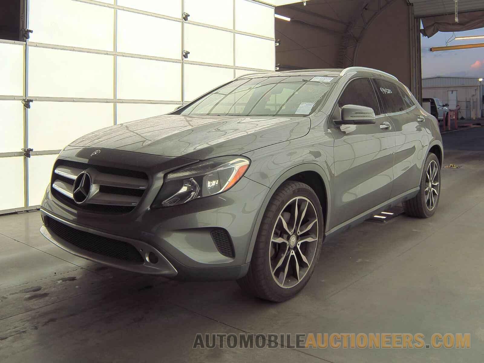 WDCTG4EB2HJ334007 Mercedes-Benz GLA 2017